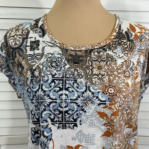 Chico's Zenergy Tee Size 1 (8) Medium  Cap Sleeve NWOT - Picture 3 of 13